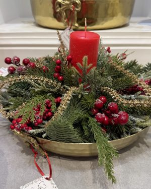 CENTROTAVOLA CON FIOCCO E COMPOSIZIONE NATALIZIA