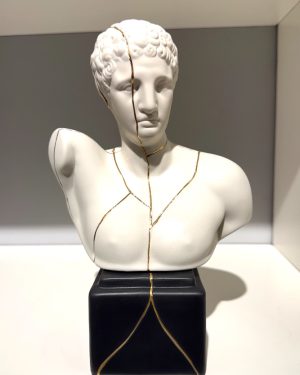 SBORDONE BUSTO ERMES CON VENATURE DORATE MEDIO